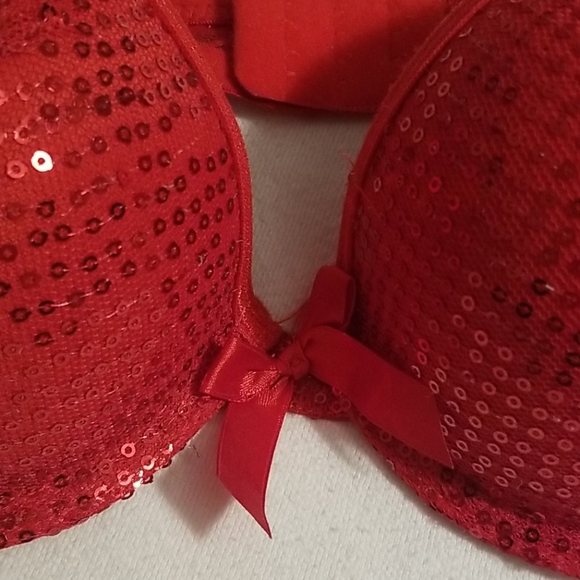 NEW Red Extreme Push Up Bra with Sequins - Picture 5 of 10